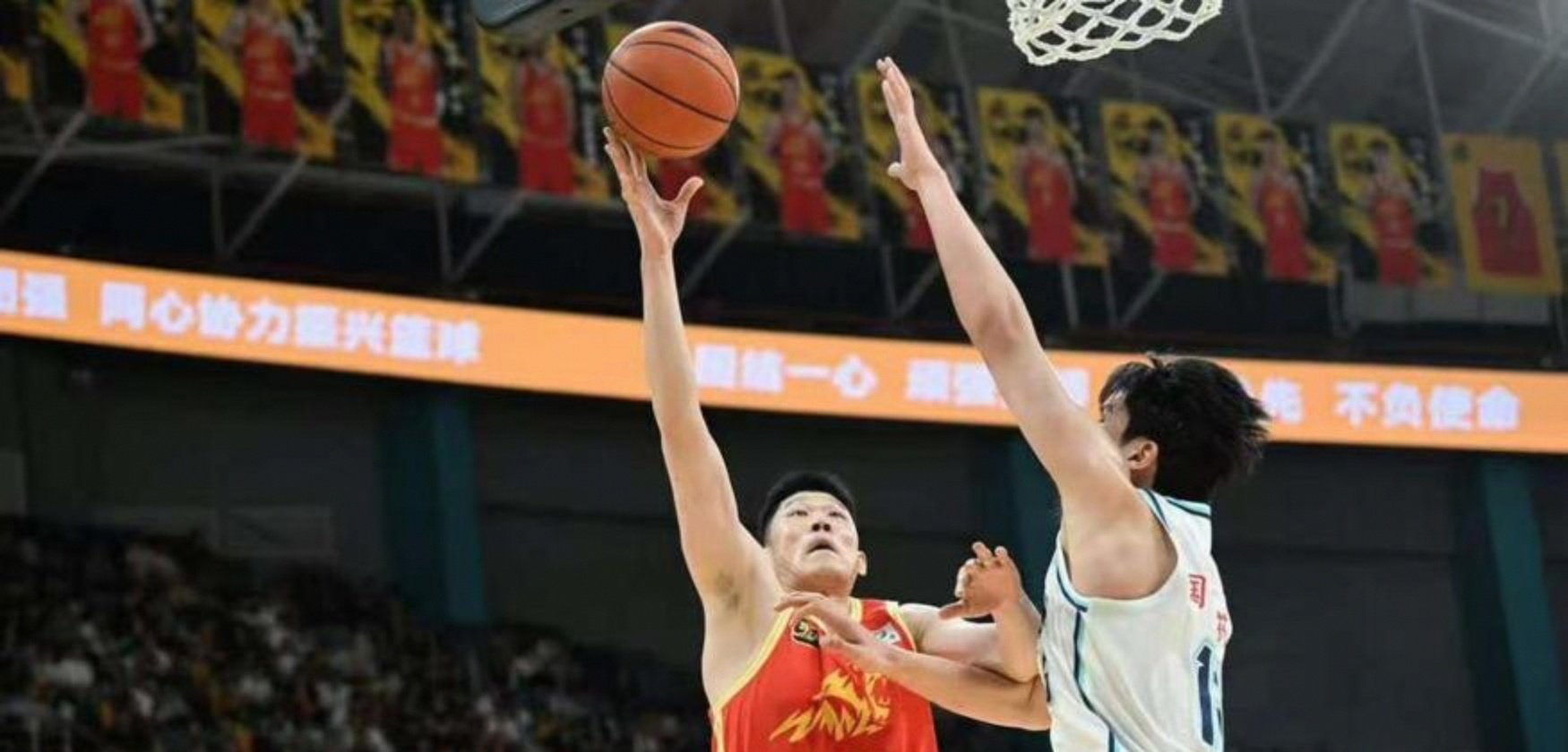 开云-包含风云突变!广厦男篮赛前篮板制胜;NBA常规赛版图或变;底气十足;纪律约束更严格的词条